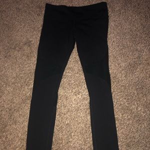 ALO Yoga Pants - Alo Coast Legging ALO Yoga Pants - Alo Coast Legging